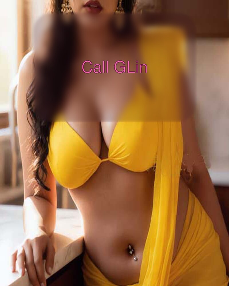 Luxurious Hema Roy